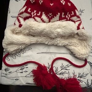 Cozy Red and White Aeropostale Knit Winter Hat